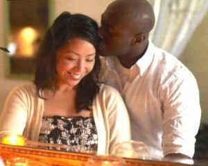asian-woman-black-man-mirror-couple-kiss-story-top
